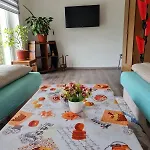 Villas Високо