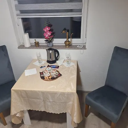Villas Високо